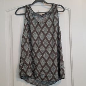 Patterned Tank